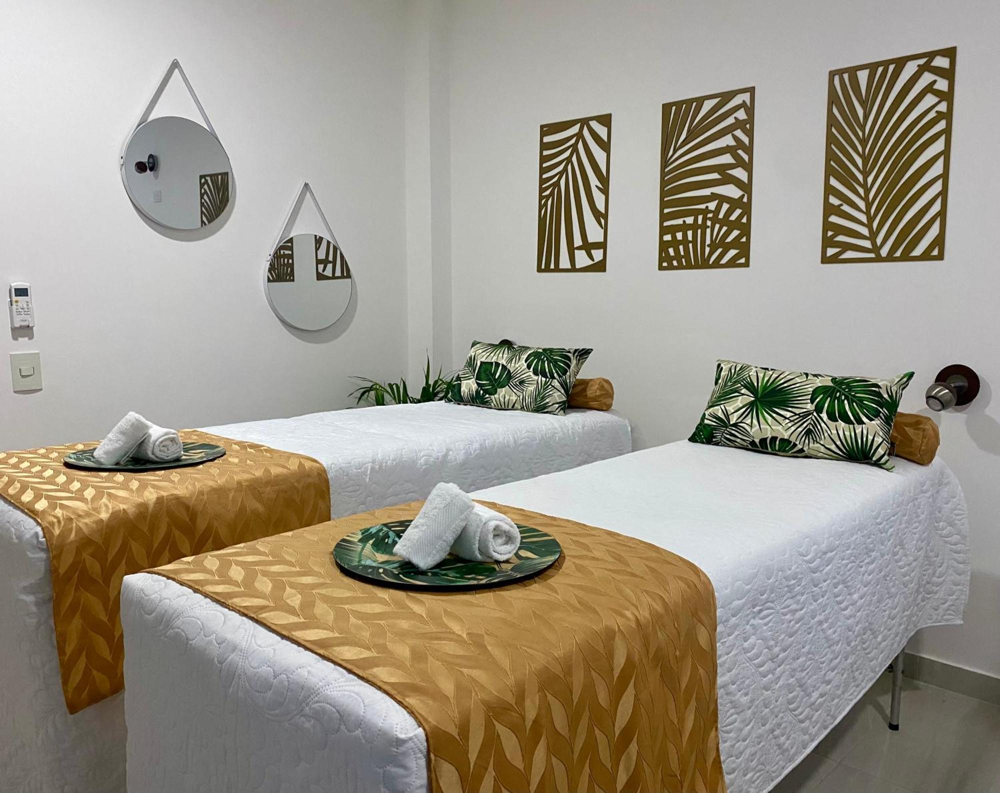 Makena La Boquilla Beach Hostel Cartagena Ngoại thất bức ảnh