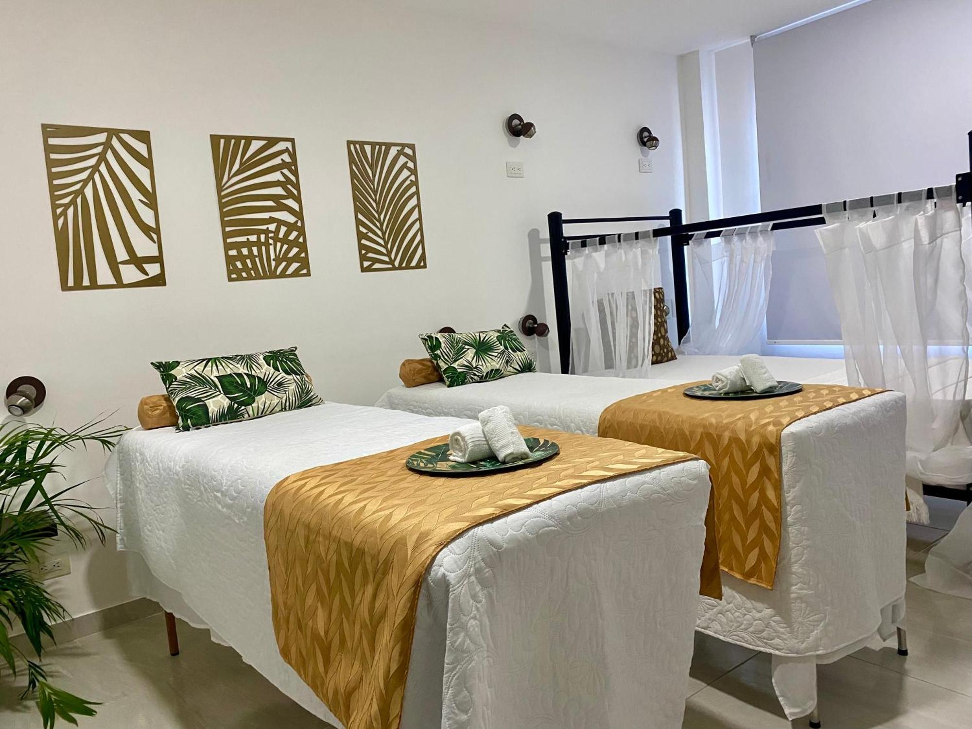 Makena La Boquilla Beach Hostel Cartagena Ngoại thất bức ảnh