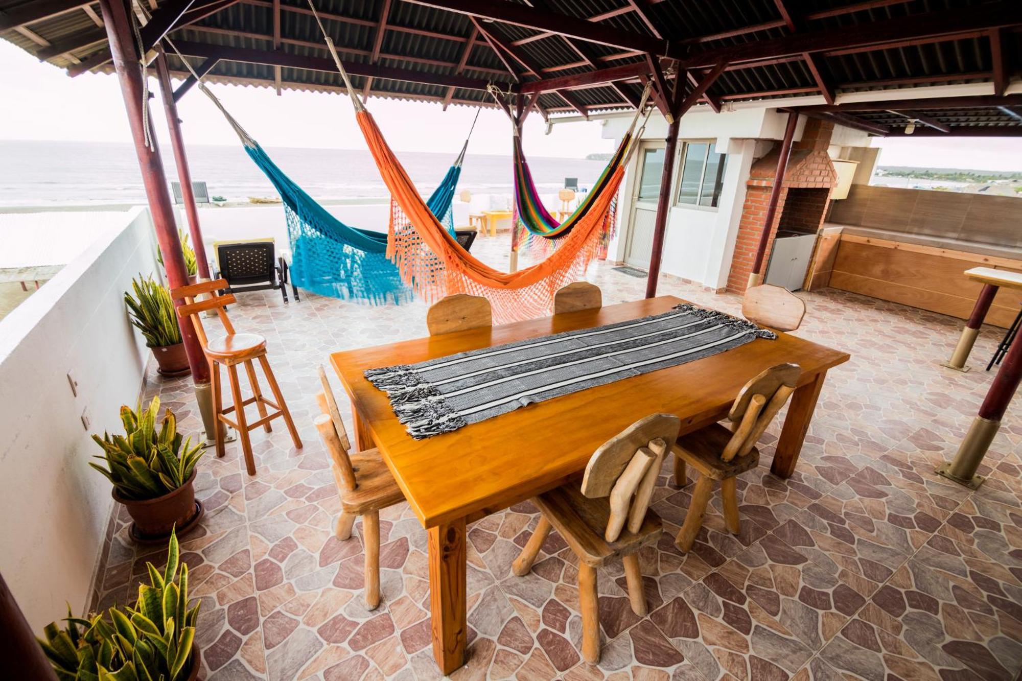 Makena La Boquilla Beach Hostel Cartagena Ngoại thất bức ảnh