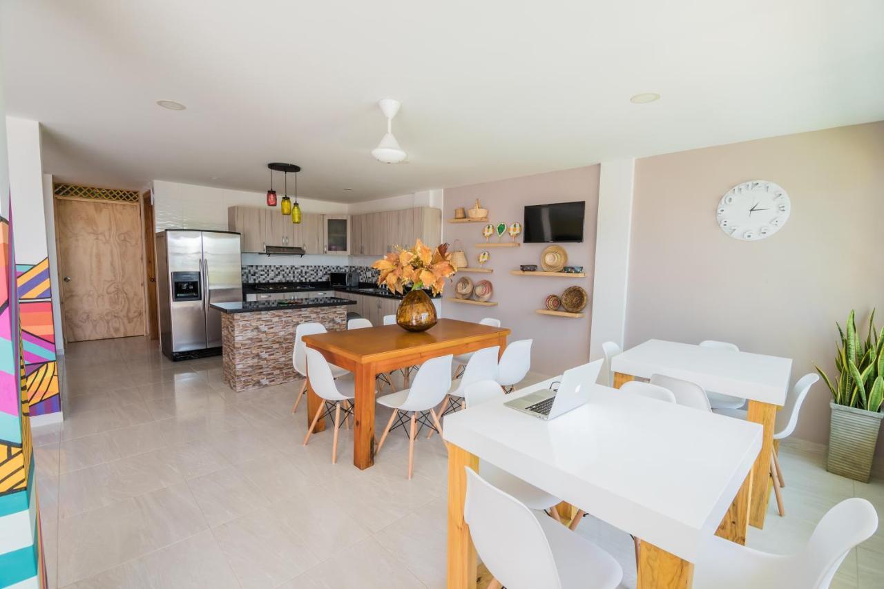 Makena La Boquilla Beach Hostel Cartagena Ngoại thất bức ảnh